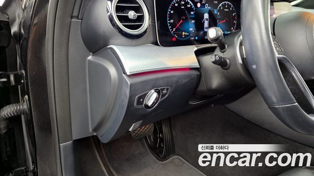 Mercedes-Benz E-Class E350 4MATIC Avantgarde