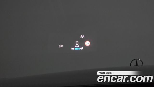 Mercedes-Benz E-Class E300 4MATIC Exclusive