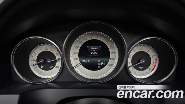 Mercedes-Benz E-Class E400 Cabriolet