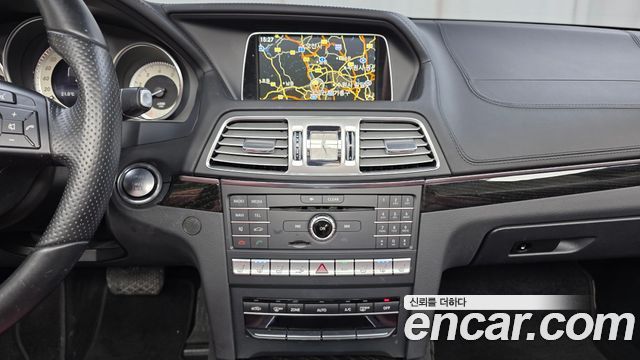 Mercedes-Benz E-Class E400 Cabriolet