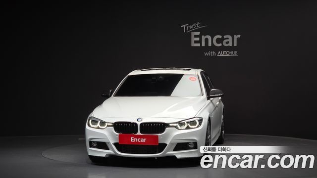 BMW 3-Series 320i M Sport Shadow