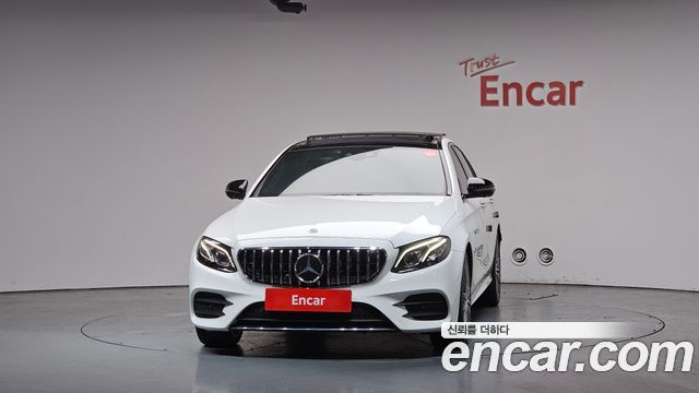 Mercedes-Benz E-Class E350 4MATIC AMG Line