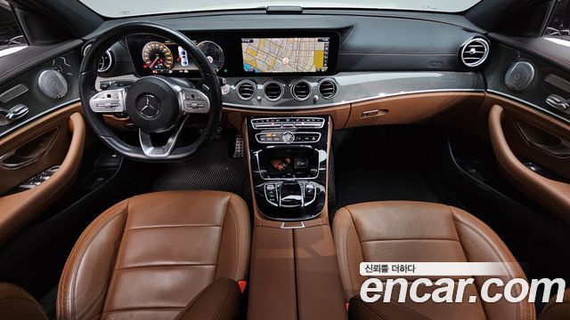 Mercedes-Benz E-Class E350 4MATIC AMG Line