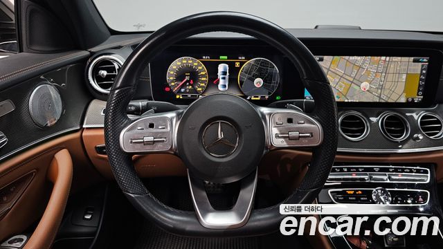 Mercedes-Benz E-Class E350 4MATIC AMG Line