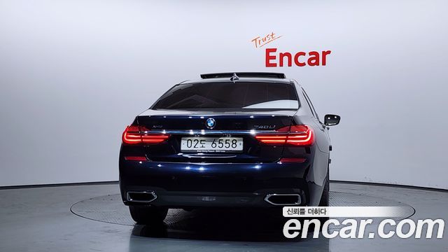BMW 7-Series 740Li xDrive M Sport Package