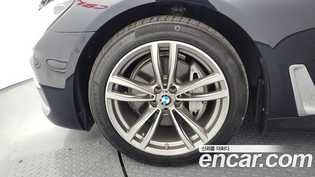 BMW 7-Series 740Li xDrive M Sport Package