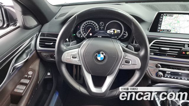 BMW 7-Series 740Li xDrive M Sport Package