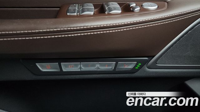 BMW 7-Series 740Li xDrive M Sport Package