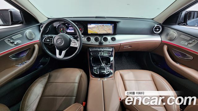 Mercedes-Benz E-Class E300 Avantgarde