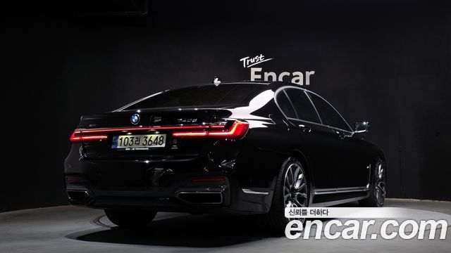 BMW 7-Series 740d xDrive M Sport