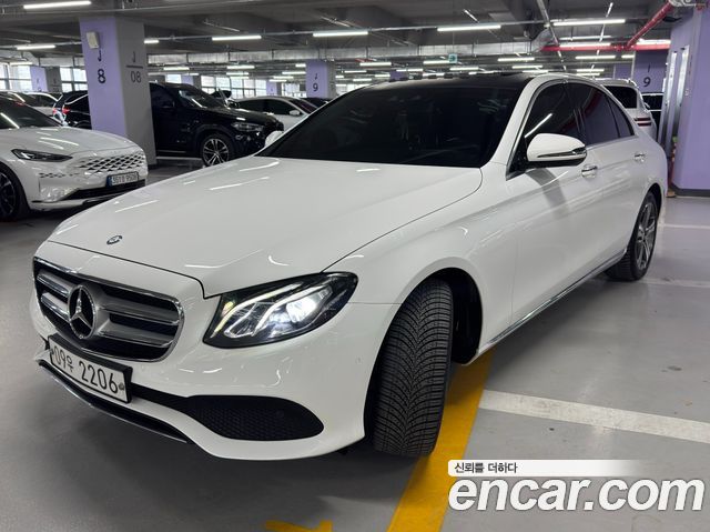 Mercedes-Benz E-Class E200 Avantgarde