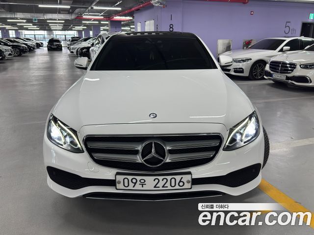 Mercedes-Benz E-Class E200 Avantgarde