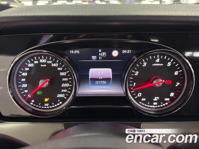 Mercedes-Benz E-Class E200 Avantgarde