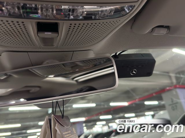 Mercedes-Benz E-Class E200 Avantgarde