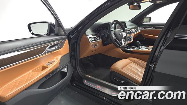 BMW 7-Series 730Ld xDrive Design Pure Excellence