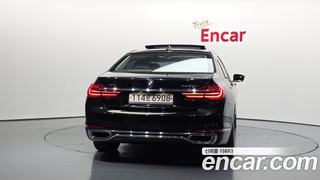 BMW 7-Series 740Li xDrive