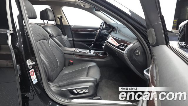 BMW 7-Series 740Li xDrive
