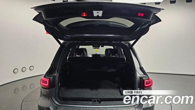 Mercedes-Benz GLB-Class AMG GLB35 4MATIC