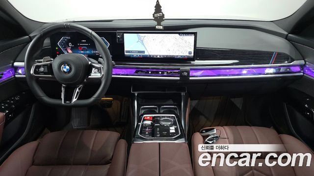 BMW 7-Series 740i xDrive M Sport