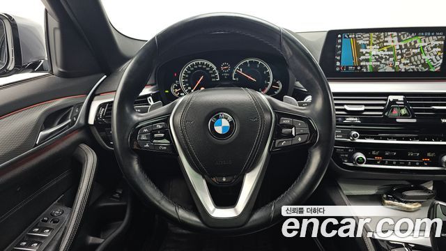 BMW 5-Series 520d M Sport package