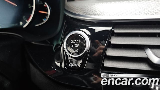 BMW 5-Series 520d M Sport package