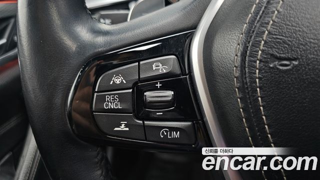 BMW 5-Series 520d M Sport package