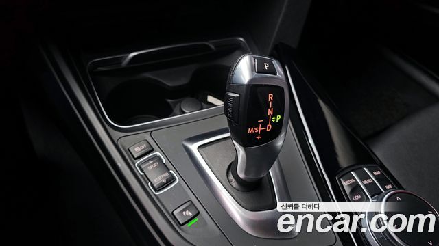 BMW 3-Series 320d