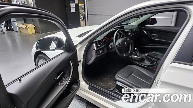 BMW 3-Series 320d