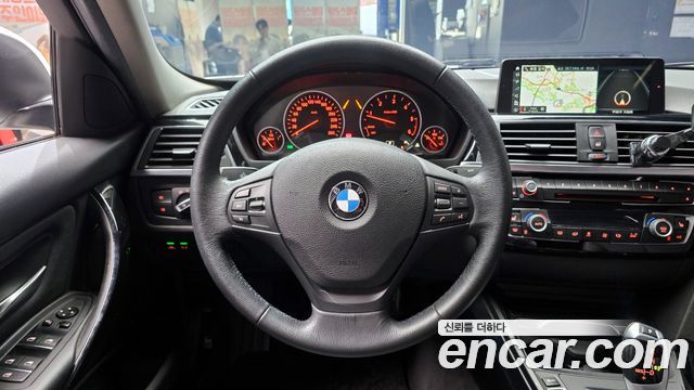 BMW 3-Series 320d