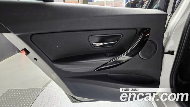 BMW 3-Series 320d