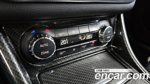 Mercedes-Benz GLA-Class GLA200 d