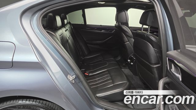 BMW 5-Series 520d xDrive M Sport Package Plus