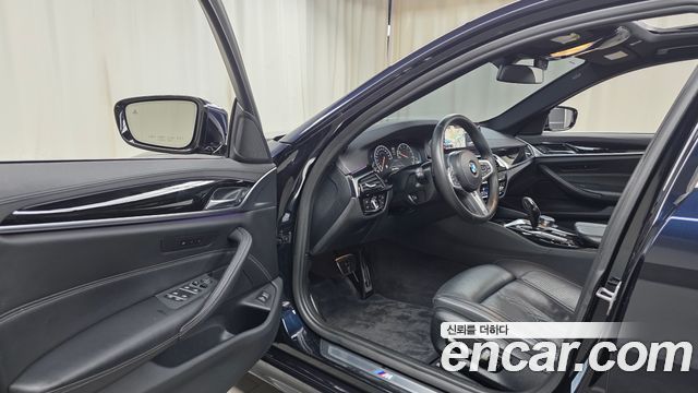 BMW 5-Series 530i M Sport Package Plus