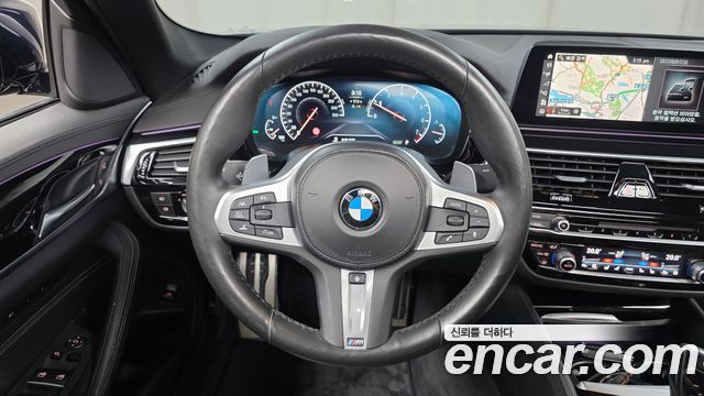 BMW 5-Series 530i M Sport Package Plus