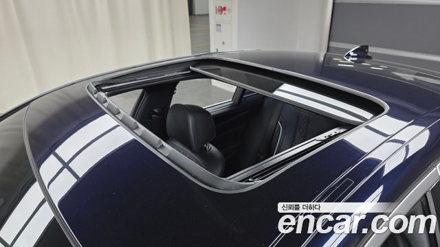 BMW 5-Series 530i M Sport Package Plus