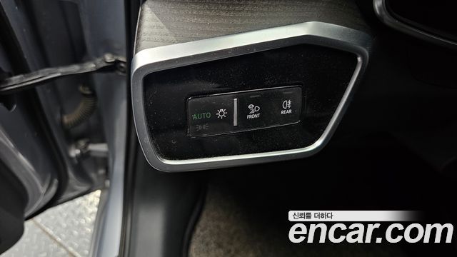 Audi A6 45 TFSI Premium