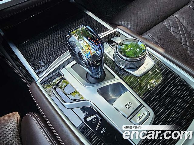 BMW 7-Series 730Ld xDrive M Sport