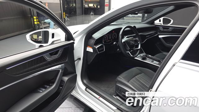 Audi A6 45 TFSI Premium