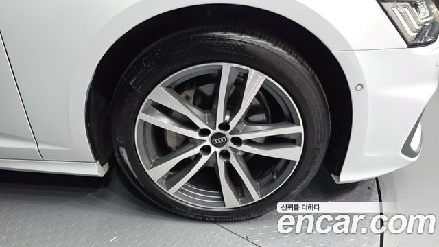 Audi A6 45 TFSI Premium