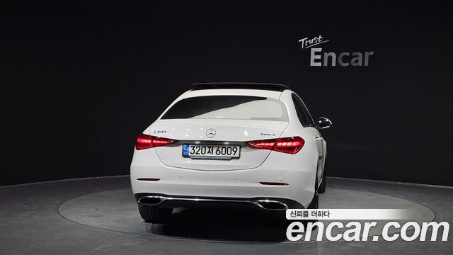 Mercedes-Benz C-Class C300 4MATIC Avantgarde