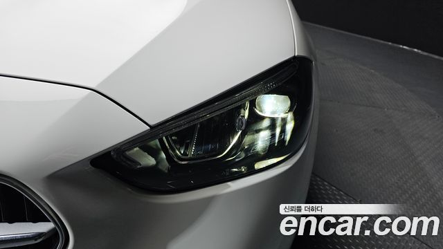 Mercedes-Benz C-Class C300 4MATIC Avantgarde