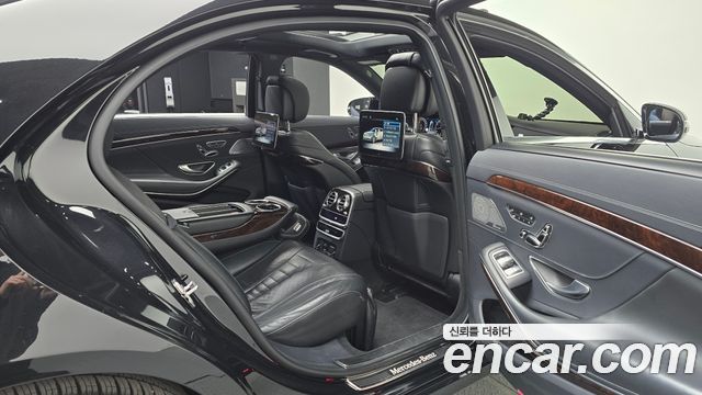 Mercedes-Benz S-Class S560L 4MATIC