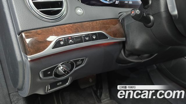 Mercedes-Benz S-Class S560L 4MATIC