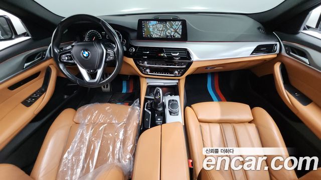 BMW 5-Series 520d M Sport package