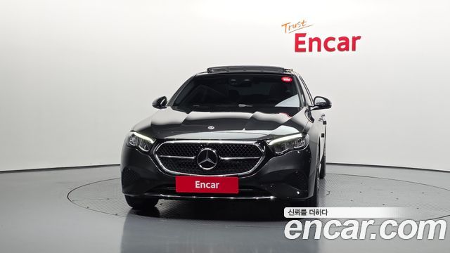 Mercedes-Benz E-Class E200 Avantgarde
