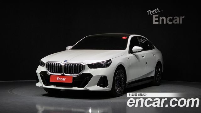 BMW 5-Series 530e M Sport