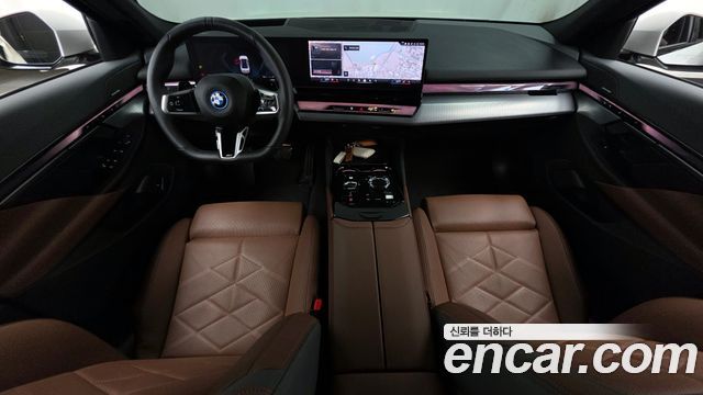 BMW 5-Series 530e M Sport