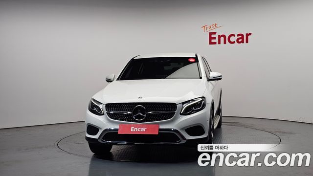 Mercedes-Benz GLC-Class GCL300 4MATIC Coupe