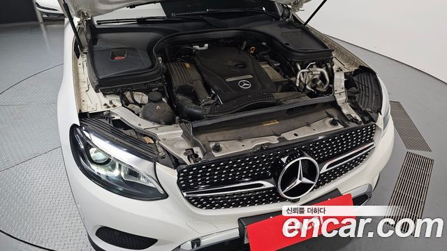 Mercedes-Benz GLC-Class GCL300 4MATIC Coupe