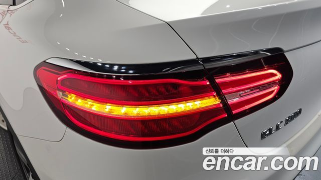 Mercedes-Benz GLC-Class GCL300 4MATIC Coupe